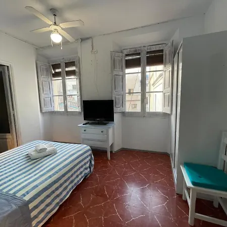 Pensjonat P&r Hostals Tort