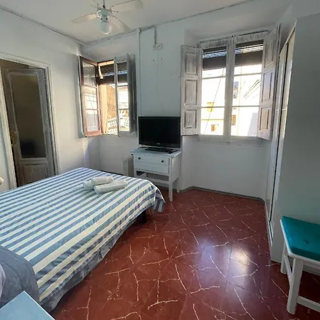 Pensión P&r Hostals Tort