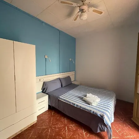 Pensión P&r Hostals Tort Tossa de Mar