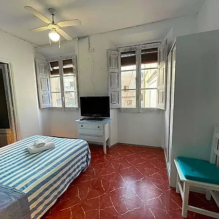 Guest house P&r Hostals Tort 3*
